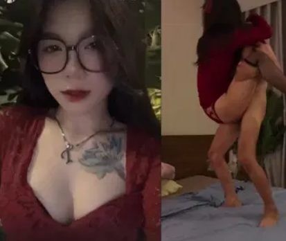 Tư thế lạ chịch nhau phê chảy nước mắt